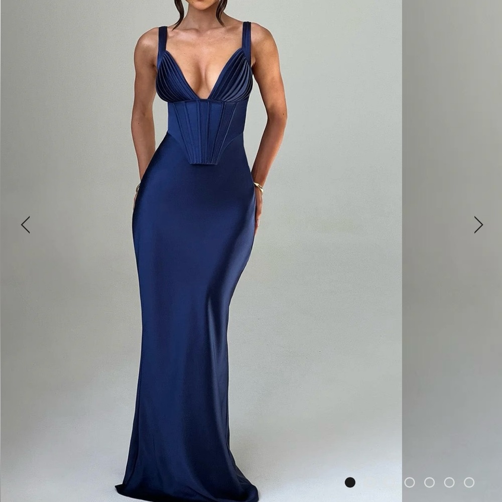 BabyBoo Shae Maxi Dress - size M -